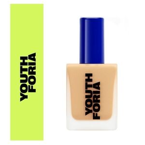 NWT Youth Foria Date Night Skin Tint Serum Foundation 260 Light Medium
